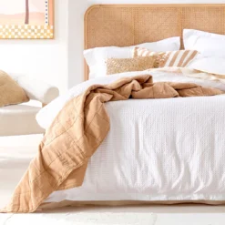 Addison Quilted Extra Large Throw