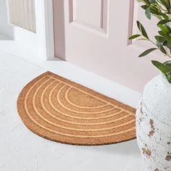 Arch Carved Doormat