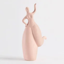 Ashlyn Lady Statue