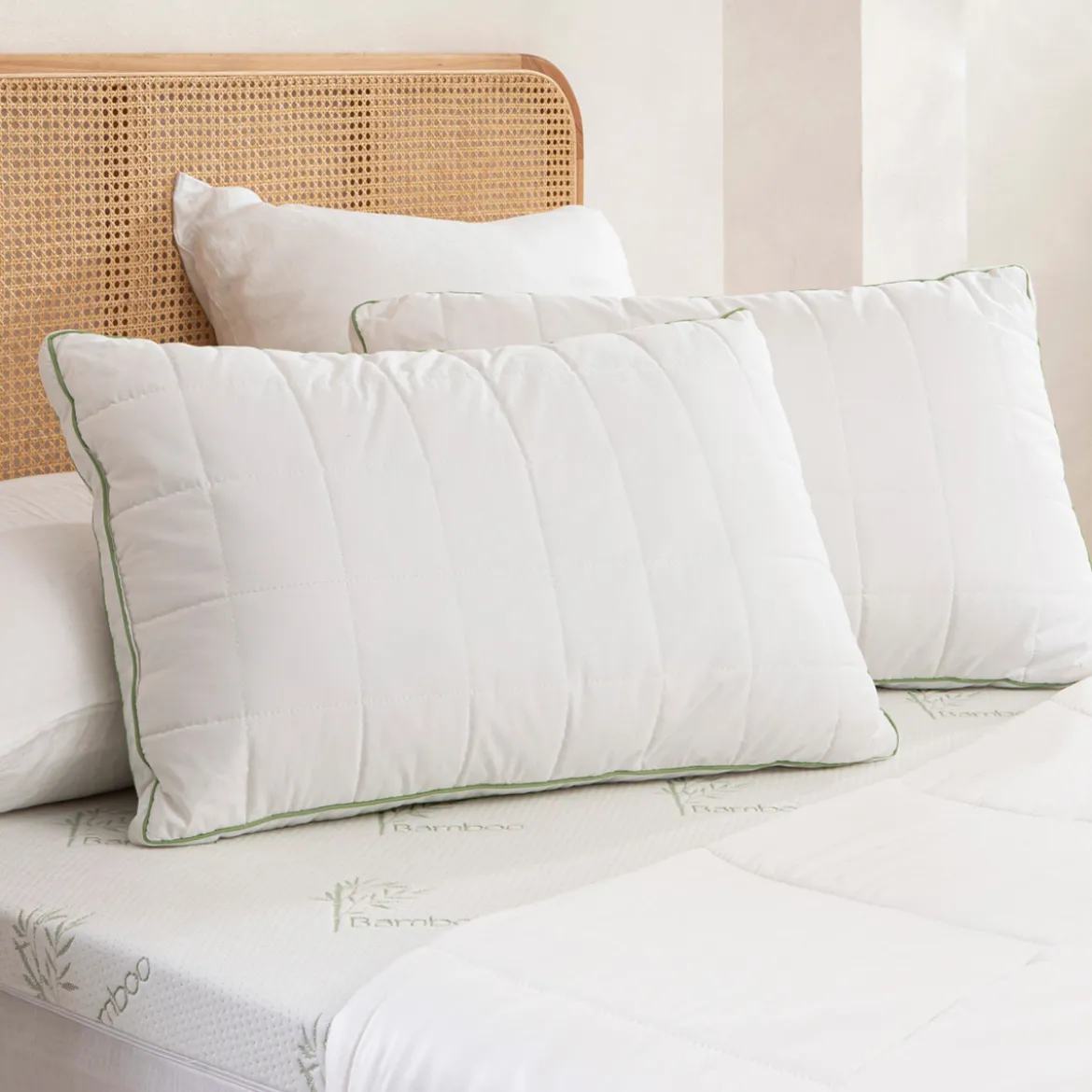 Bamboo Surround Medium/Firm Pillow