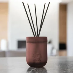 Black Oud & Saffron 200ml Diffuser