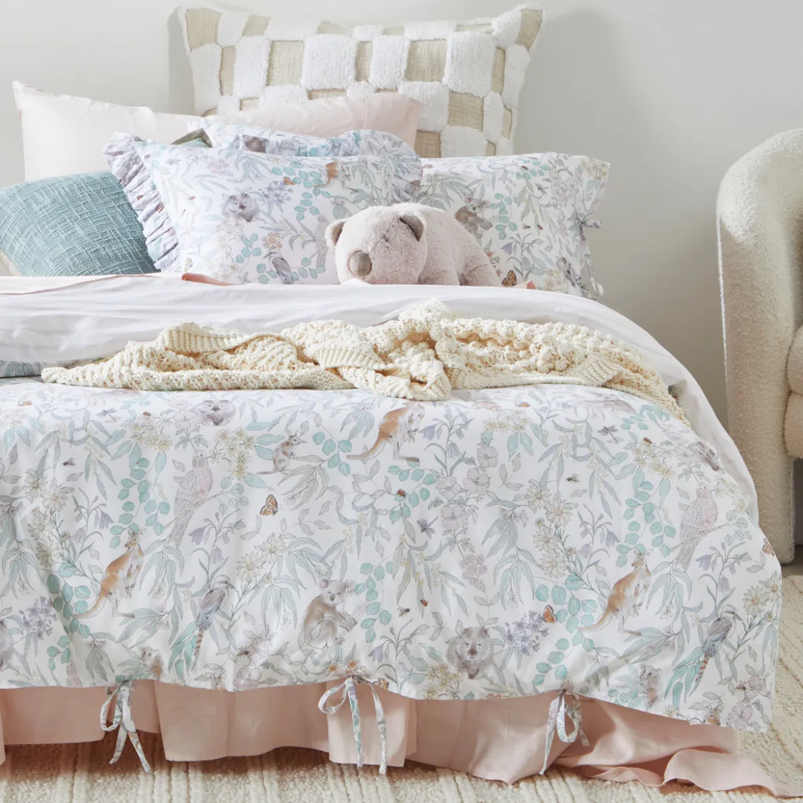 Bushland Story Quilt Cover Set