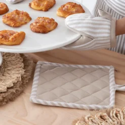 Catania Stripe Pot Holder
