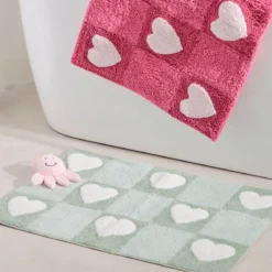 Checkered Hearts Bath Mat