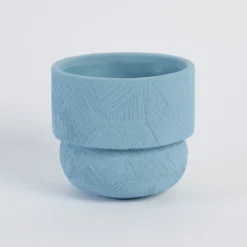 Clara Curve Planter