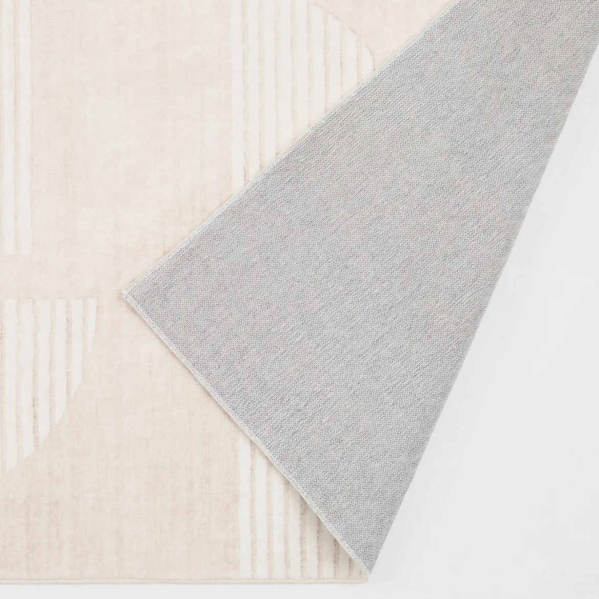 Cleo Washable Floor Rug