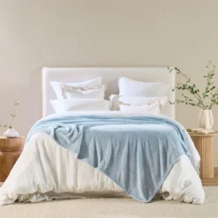 Cloud Touch 300gsm Microfibre Blanket