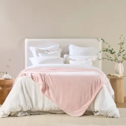 Cloud Touch 300gsm Microfibre Blanket