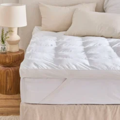Comfort Science 1300gsm Mattress Topper