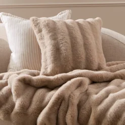 Como Faux Fur Cushion