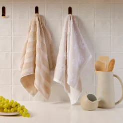 Daisy Natural Tea Towel Set of 2