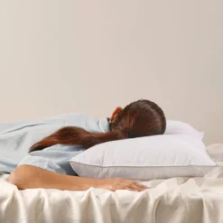 30/70 Duck Down Feather Soft Pillow