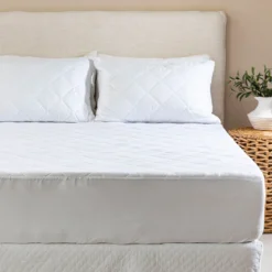 Easy Care Fitted Mattress Protector