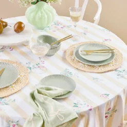 Edie Table Cloth