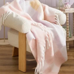 Gracie Pink Check Extra Large Throw