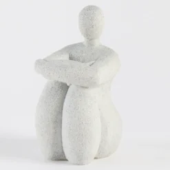 Hanna Lady Statue