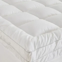 Hotel & Home Superior 2200gsm Mattress Topper