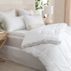 Hotel & Home Superior 500gsm Microfibre Quilt