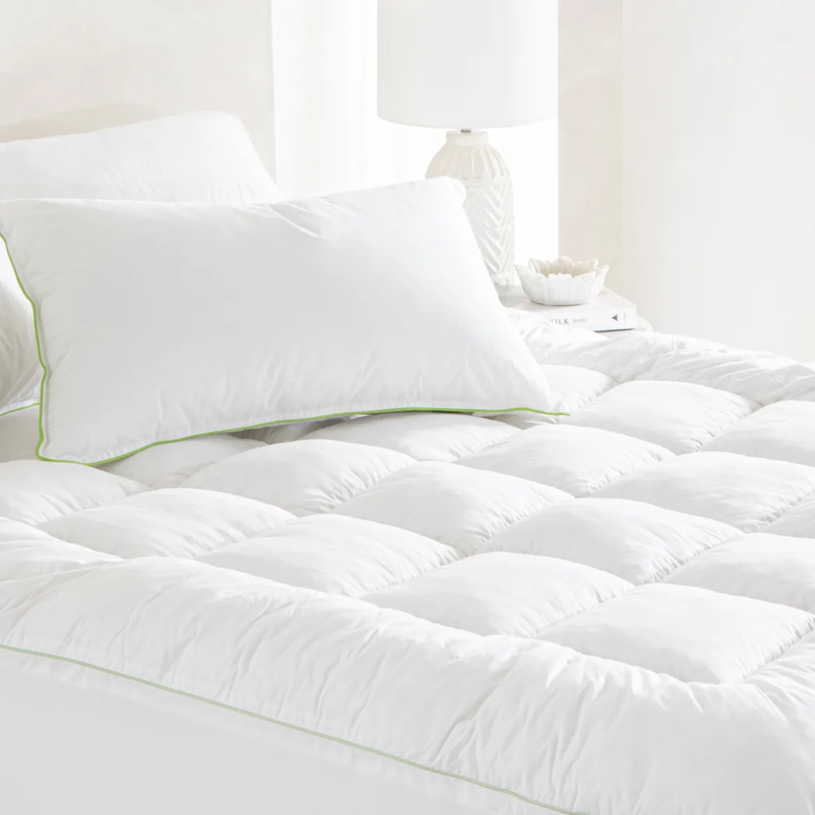 Hypoallergenic 1000gsm Mattress Topper