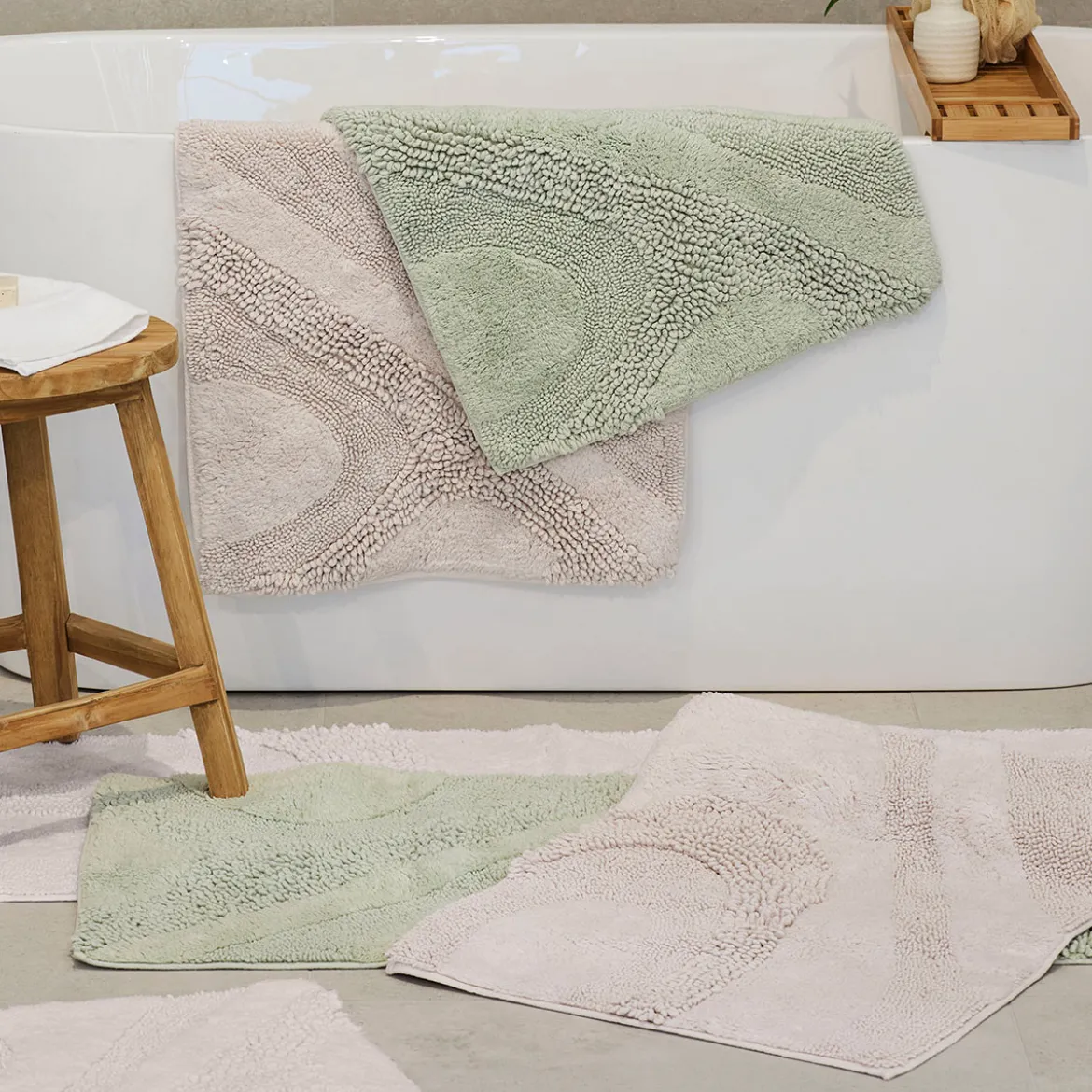 Isla Tufted Bath Mat
