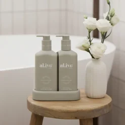 Ivory Bloom Compact Wash & Lotion Duo