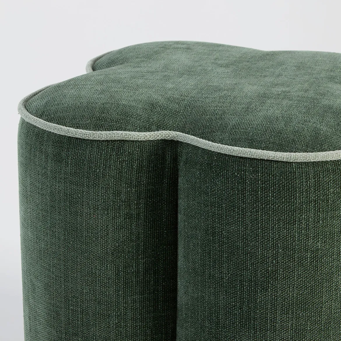 Juno Ottoman