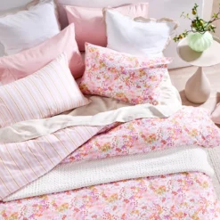 Kaeli Reversible Floral/Stripe Quilt Cover Set