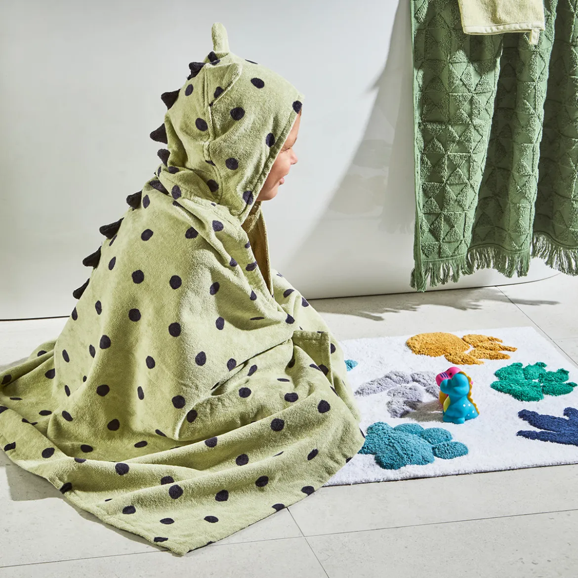 Kids Dinosaur Hooded Towel