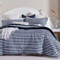 Kingscliff Comforter Set