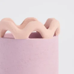Maddi Wave Planter