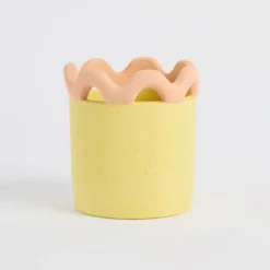 Maddi Wave Planter