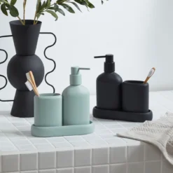 Mason Black Bathroom Accesories