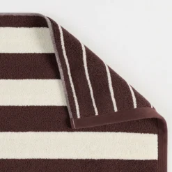 Maverick Mahogany Reversible Stripe Bath Mat