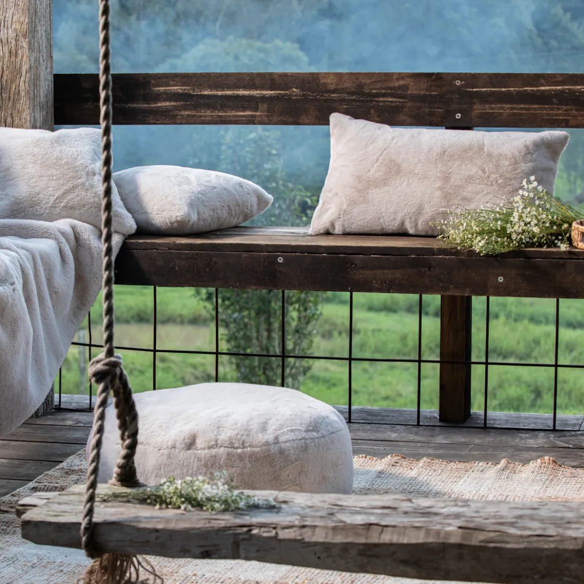 Nevada Faux Fur Round Floor Cushion