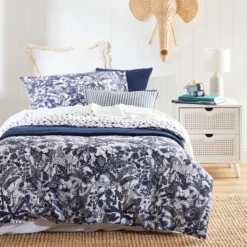 Orello Reversible Jungle/Spot Quilt Cover Set