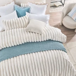 Oslo Faux Fur Ribbed Comforter Set