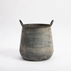 Otto Metal Decorative Pot