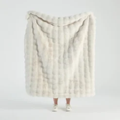 Prague Faux Fur Throw