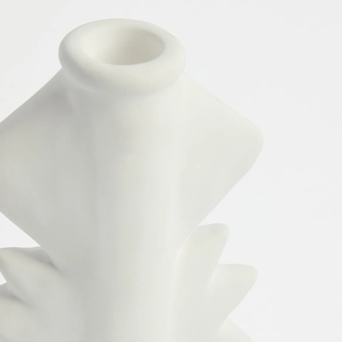 Quinn Candle Holder