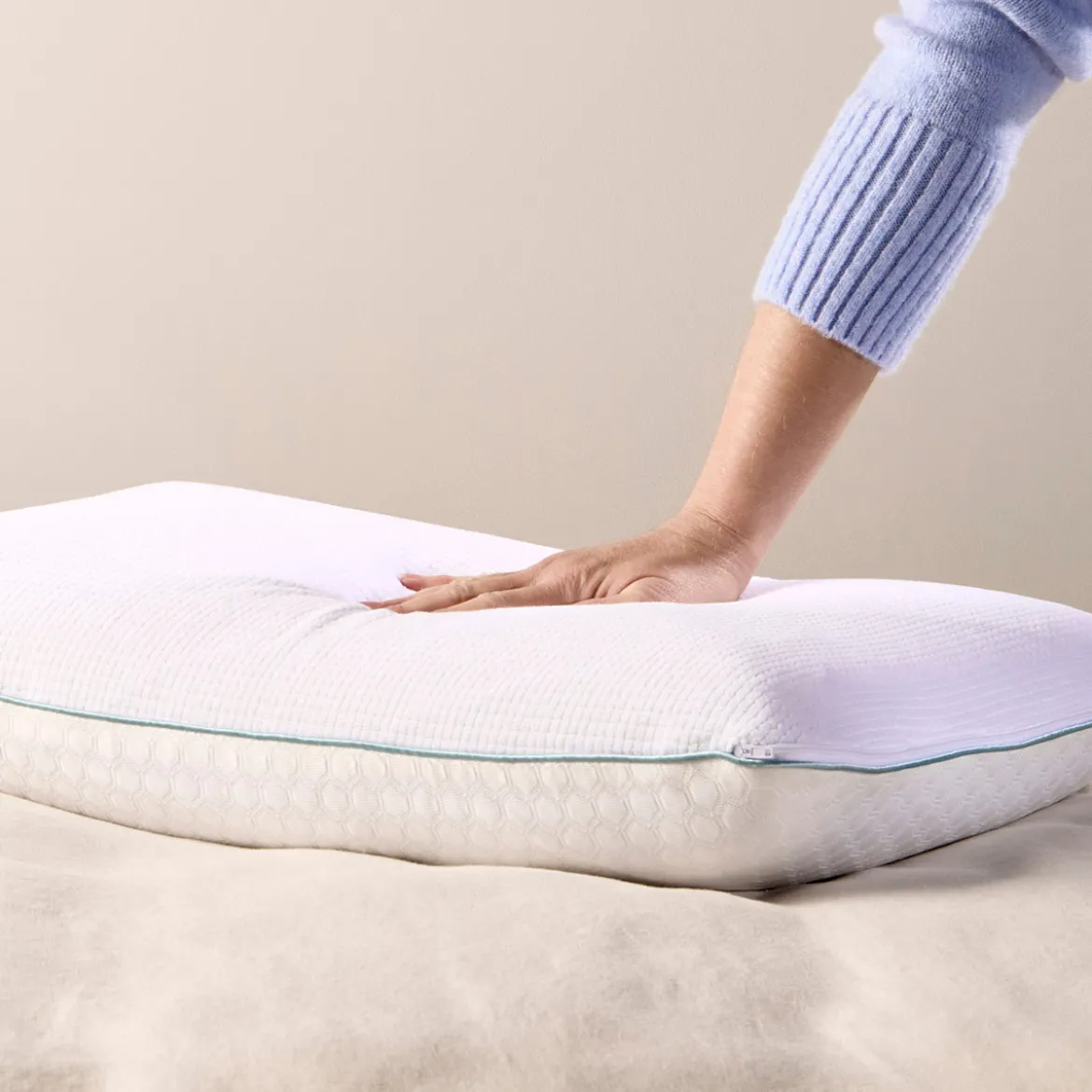 Relax Therapy Latex / Memory Foam Pillow