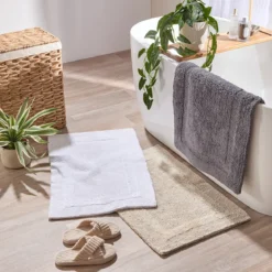 Resort Reversible Bath Mat