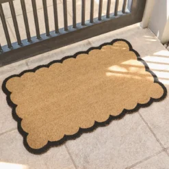 Rumi Scalloped Large Doormat