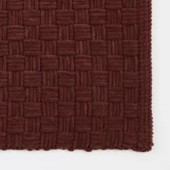 Rylee Woven Bath Runner