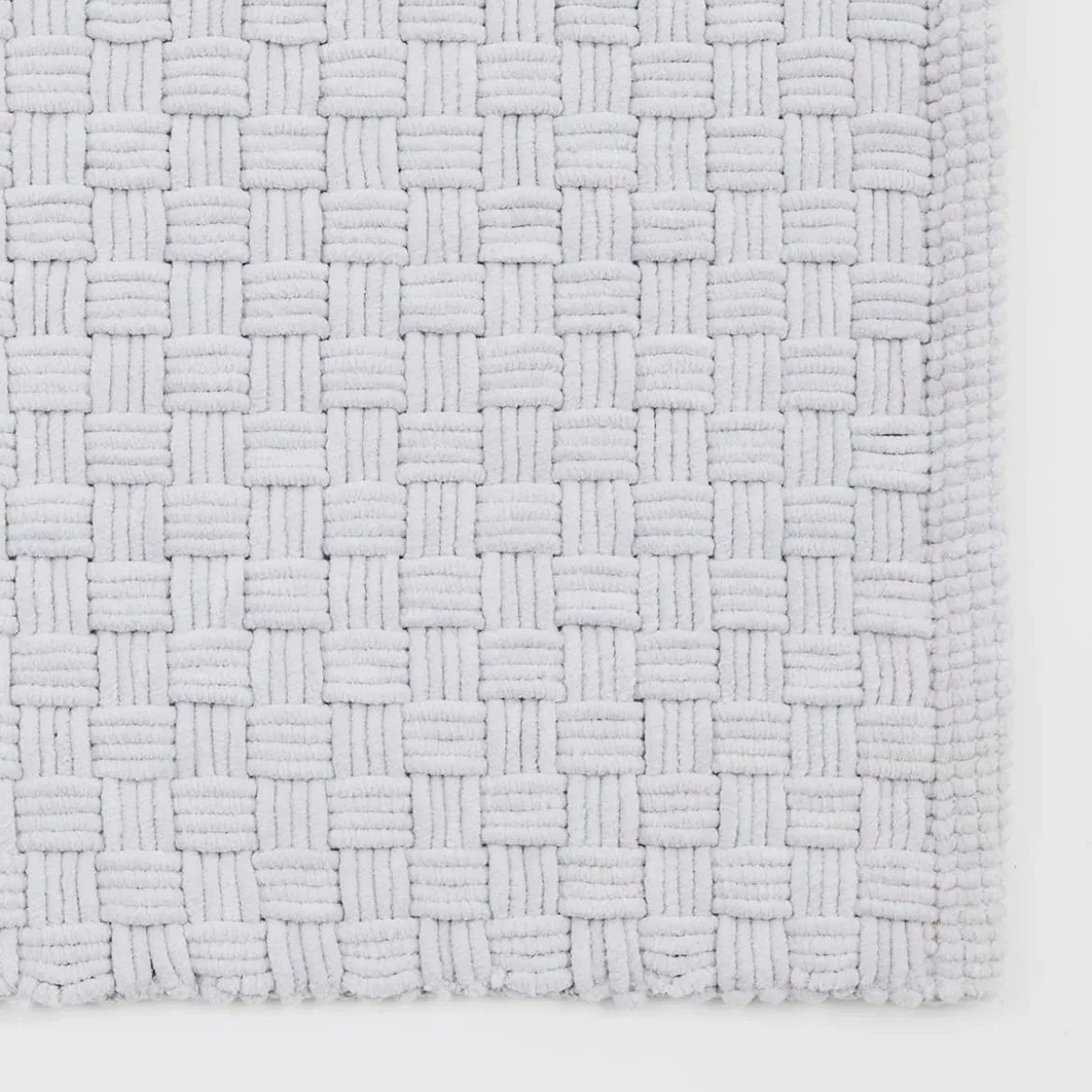 Rylee Woven Bath Runner
