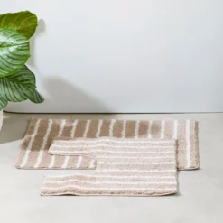 Seana Stripe Contour & Bath Mat Set