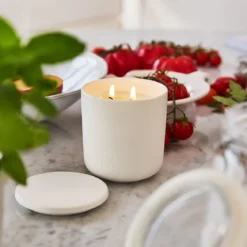 Sea Salt & Vanilla 300g Candle