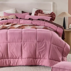 Snoozi Cube Dusty Pink Microfibre Comforter Set