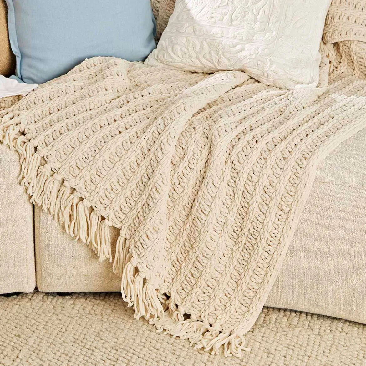 Sofia Chenille Chunky Knit Throw
