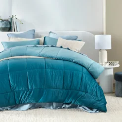 Soren Ombre Velvet Comforter Set