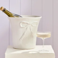 Sweet Bow Planter